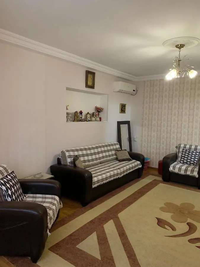 John Apartment Old Batumi